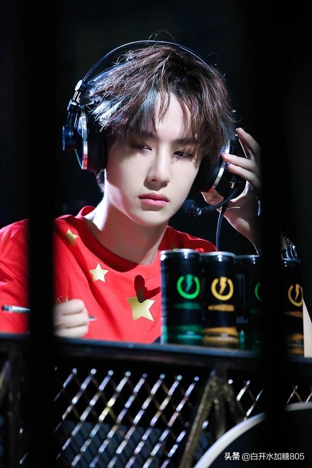 天天向上胡歌:为什么之前胡歌不愿意上综艺节目最近又上了？