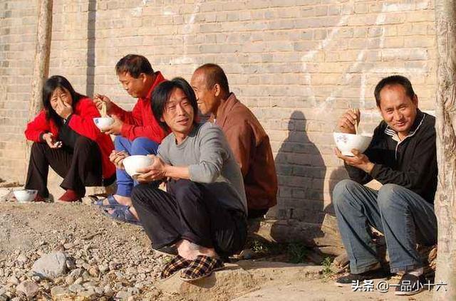 在农村如果丈夫外出为啥老婆要在大门口放一个空碗