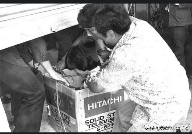 纸盒藏尸案:各位高手，麻烦讲讲《纸盒藏尸》这个奇案？