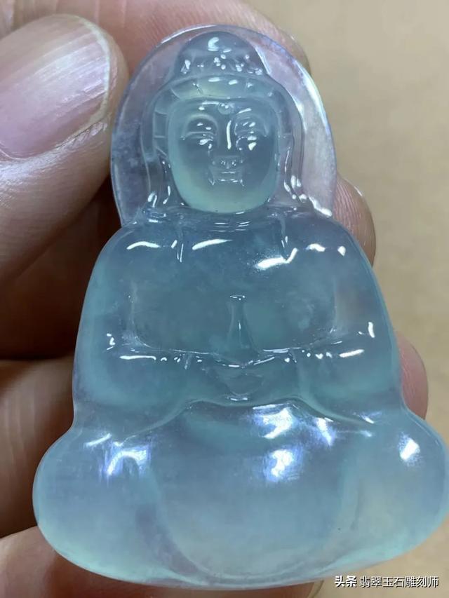 怎么看玉的成色好不好,请专业人士帮忙鉴定，这块玉的成色怎么样？