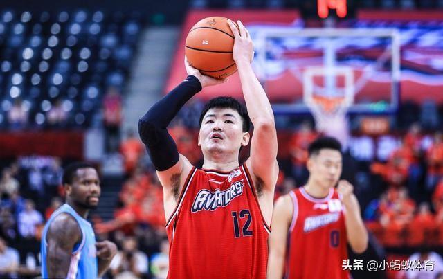 顾维:CBA顾全的三分投射能力很强，为什么这几年无缘中国男篮？