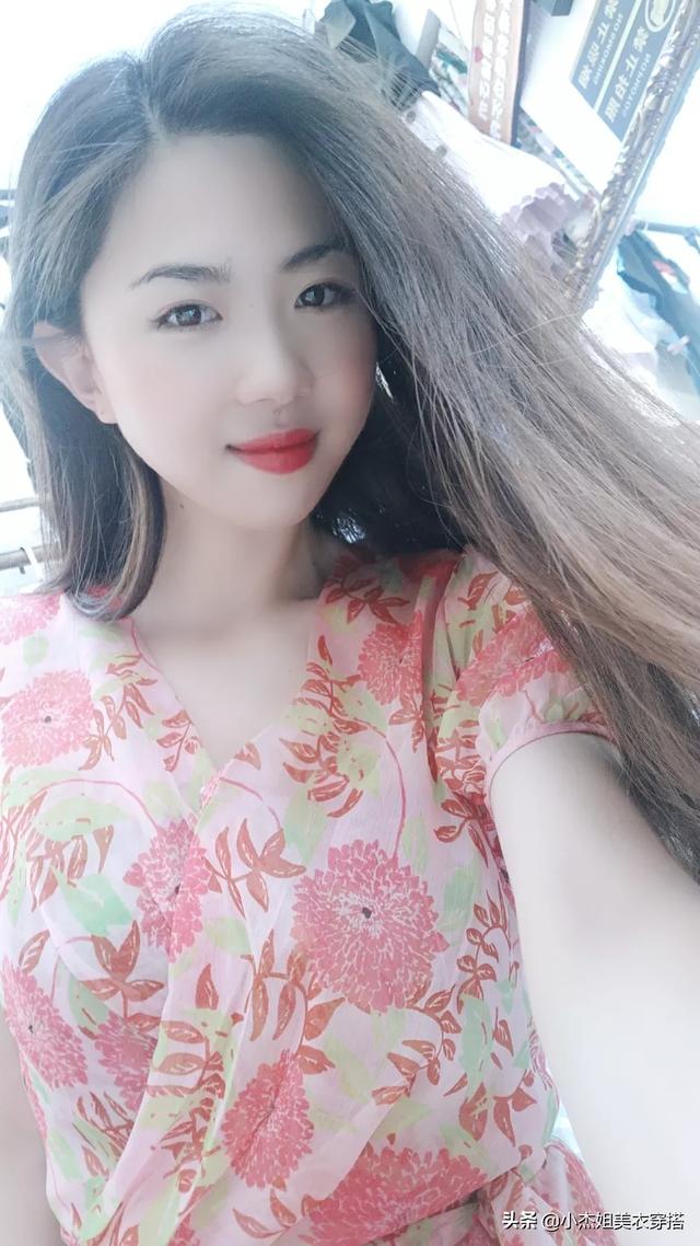 为什么女生约会喜欢穿裙子，为什么有的女生很喜欢打扮