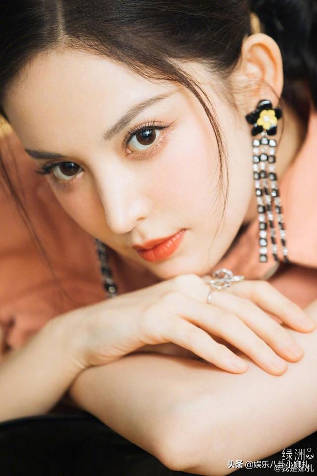 迪丽热巴和古力娜扎:迪丽热巴和古力娜扎谁更漂亮如果可以娶一个回家你会挑哪个