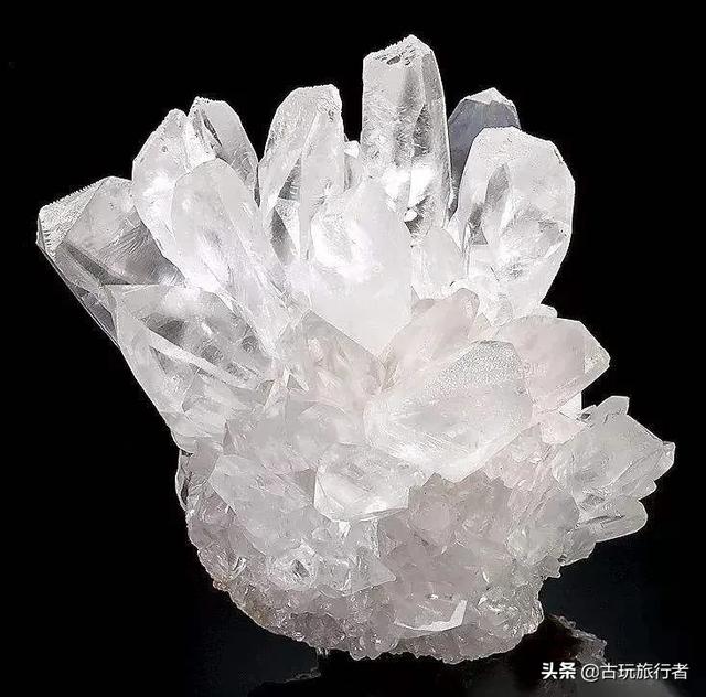 方解石粉多少钱一吨,目前方解石市场前景如何？