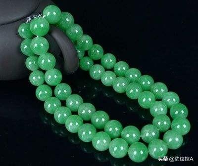 长期戴玉有什么好处,佩带玉珠项链对颈部有什么好处？