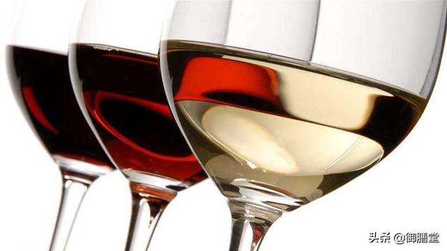 香槟酒是什么酒:香槟酒是什么？与白葡萄酒有什么区别吗？