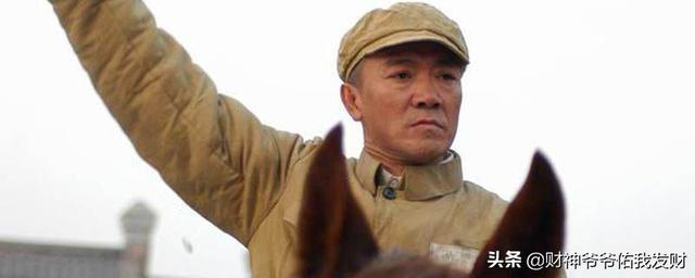 李云龙结局:《亮剑》中主人公李云龙的结局怎样？