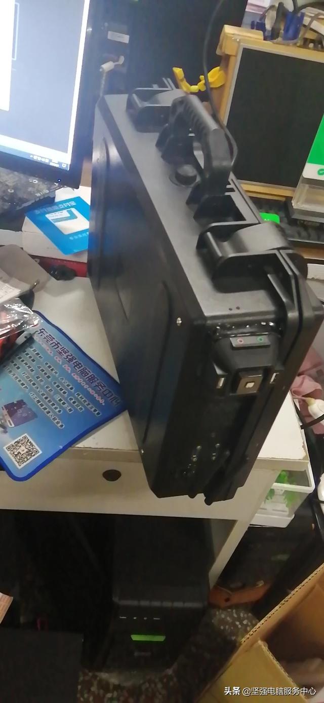 两千以下的笔记本电脑有什么推荐？