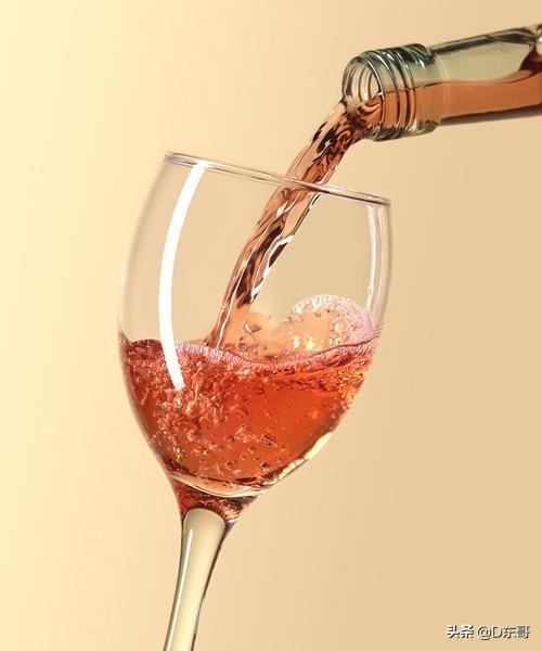有哪些关于“酒”的典故或名句？