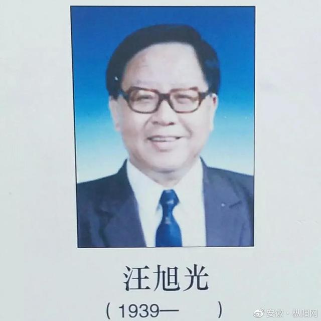 锁骨菩萨:为什么世间说看破红尘，而不是黄尘或黑尘或者白尘？