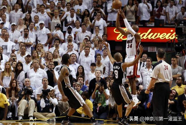 2014年NBA总决赛G6，波什为何敢把最后一击传给6中0的雷阿伦？插图25