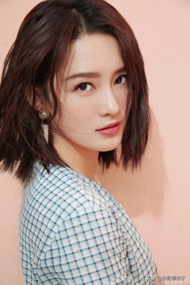 谢娜cos王漫妮:《王牌对王牌5》“李沁挽张若昀”上了热搜，你怎么看？