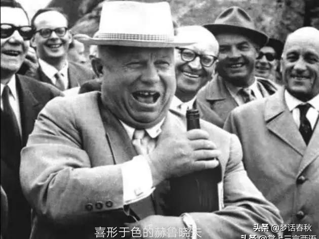 叫伊多拉的高加索:听说俄罗斯的大街小巷有很多醉汉，俄罗斯人真的那么爱喝酒吗？