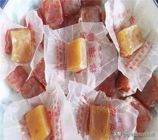 昆莱小雪人 刷小艺:童年的味道有很多，大家最不能忘记的味道有哪些呢？