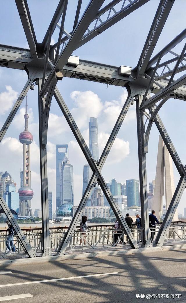 广州和上海哪个更有发展空间呢