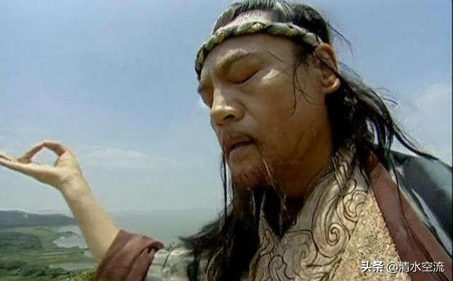 剑宗剩余力量风清扬封不平等明明力量比气宗岳宁小团队强大的多，为什么岳不群仍然掌控华山？
