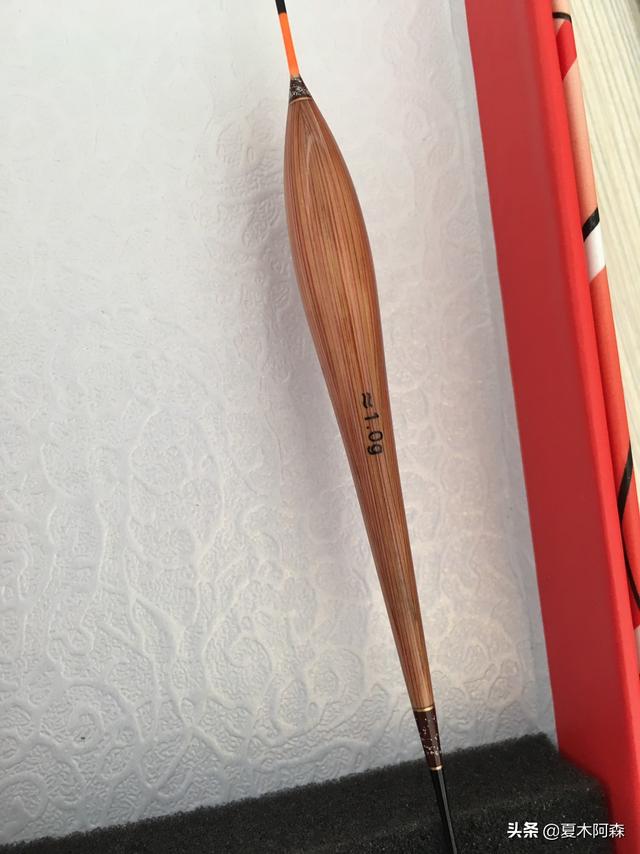 小鱼吃吃:鱼漂吃铅大小有什么利弊？