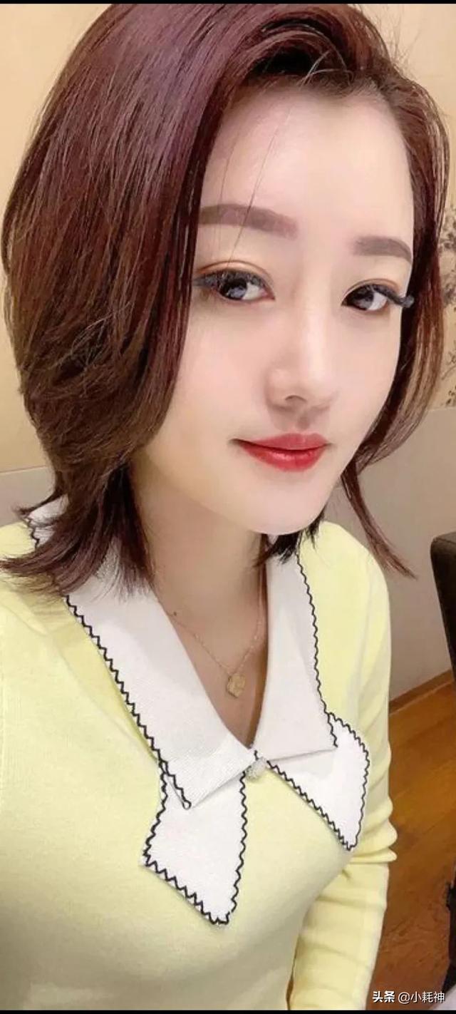 抖音最近很火的图片,在抖音上有哪些好看的美女?