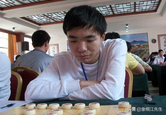 王琳娜图片:老一辈象棋特级大师中谁培养徒弟的能力最强呢