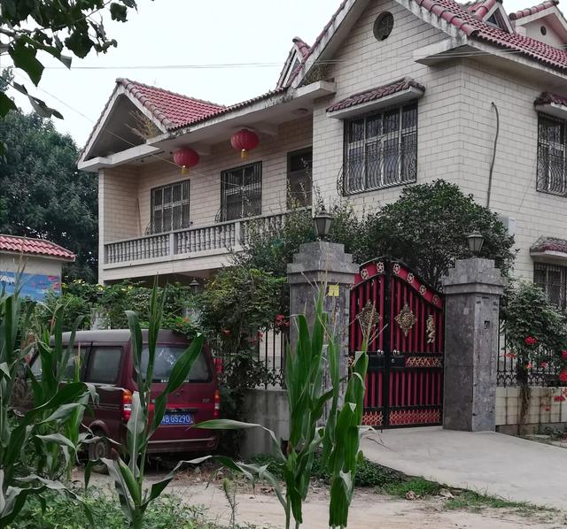 钓鱼岛的价值:为什么农村宅基地看起来价值不高，但一旦争执起来都是寸土不让？