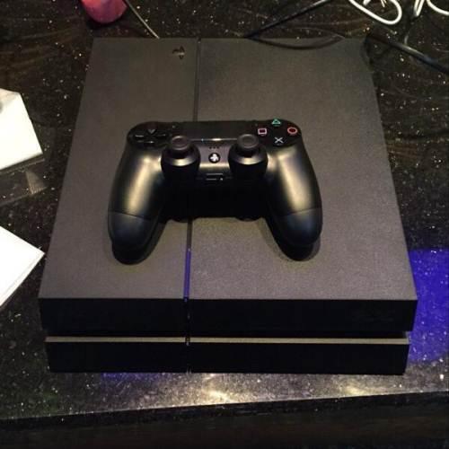 头条问答 只玩大型单机游戏是买电脑还是买ps4 为什么 读书指南的回答 0赞