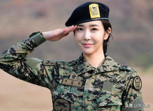 为什么感觉很多韩国年轻人不愿意当兵呢