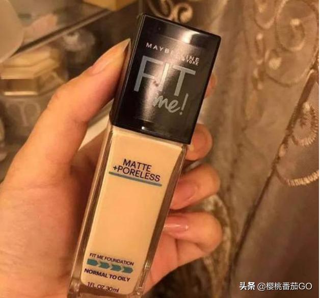 美宝莲粉底液怎么看保质期？