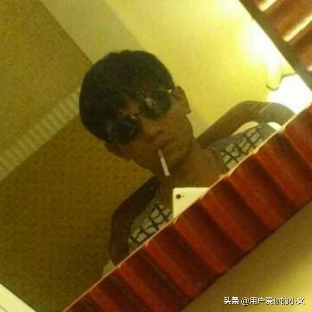 用什么样的语言描述年轻时的郭富城？