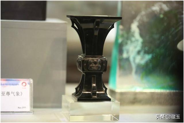 青玉值钱吗,和田青玉也分三六九等，青玉有哪些优点？