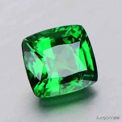 祖母绿值钱吗,俄罗斯祖母绿真的值钱吗？
