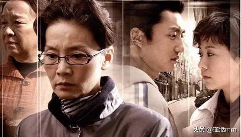 双面胶大结局:小说《双面胶》的结局是怎样的？