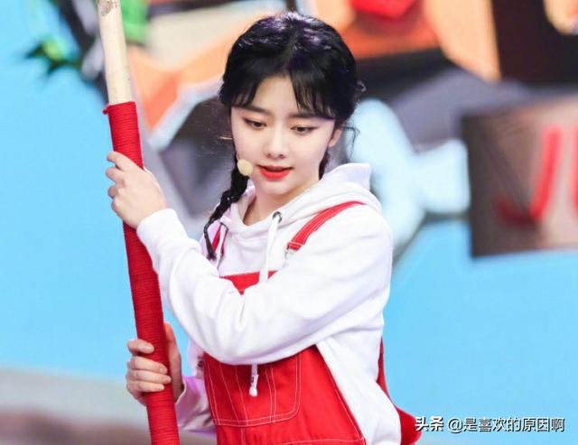 颖儿力挺杨超越:谭松韵和周洁琼，你们更喜欢谁？原因是什么？