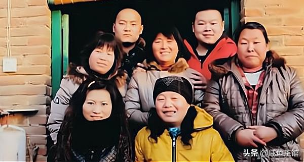 张默房祖名:岳云鹏身价过亿，五位姐姐每人一套房一辆车，为何亲弟弟却没有