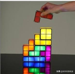八零后和九零后玩过这样的游戏机吗？