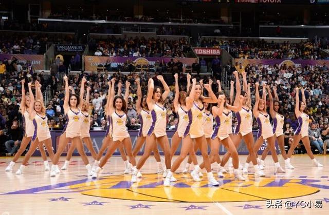 为何有些NBA球员几乎都不正眼看拉拉队表演？插图25