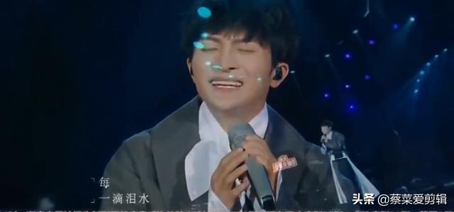 万茜回应周深:你们愿不愿意和我分享一下都存了周深什么样的照片