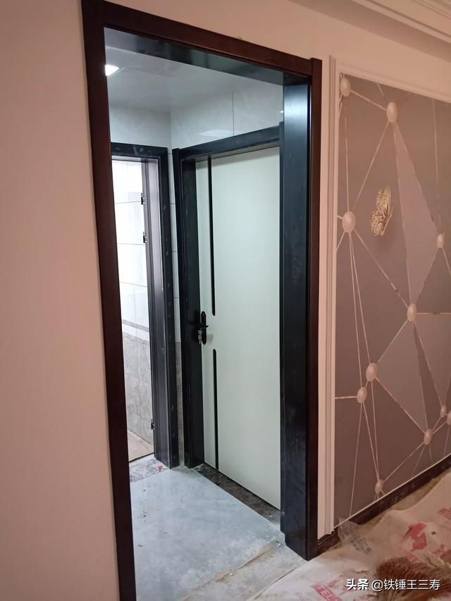 头条问答 - 阳台推拉门包什么套?(1个回答)