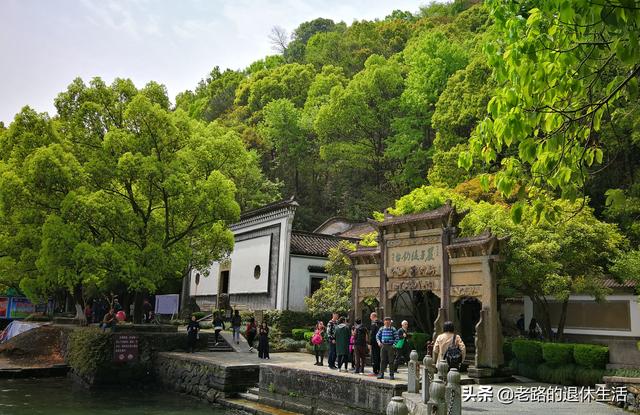 适合:有哪些适合居住一周的旅游小镇？