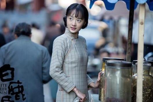 白鹿原白灵为什么换了:电视剧《白鹿原》中，为什么白灵不按原著写的那样活埋