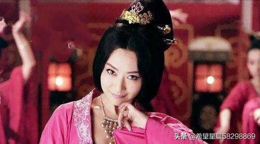 李渊有几个儿子:李渊有22个儿子，都有资格当太子，为何只有三个人在争夺？