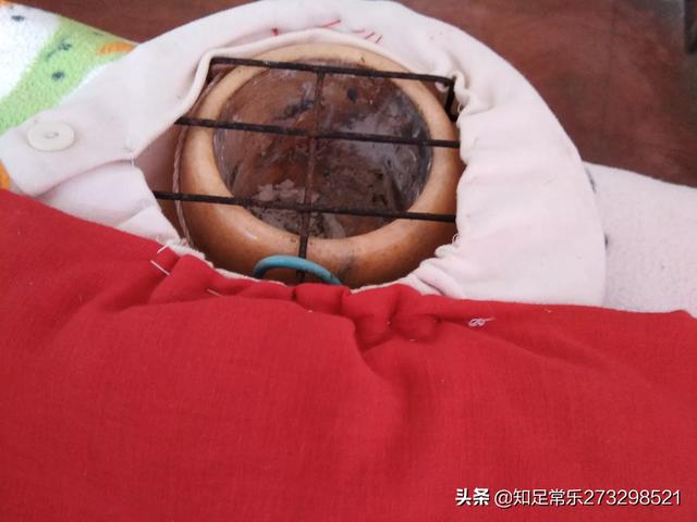 乳腺肿瘤门诊病历:20岁女孩怎么会有乳腺肿瘤？有哪些原因造成？