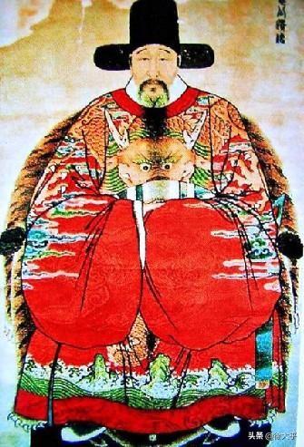 明朝于谦:明朝文人们看到方孝孺，于谦，张居正的下场，投降是不是很正常？