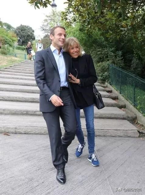 马克龙妻子:法国总统马克龙娶个年长25岁的老婆，你怎么看