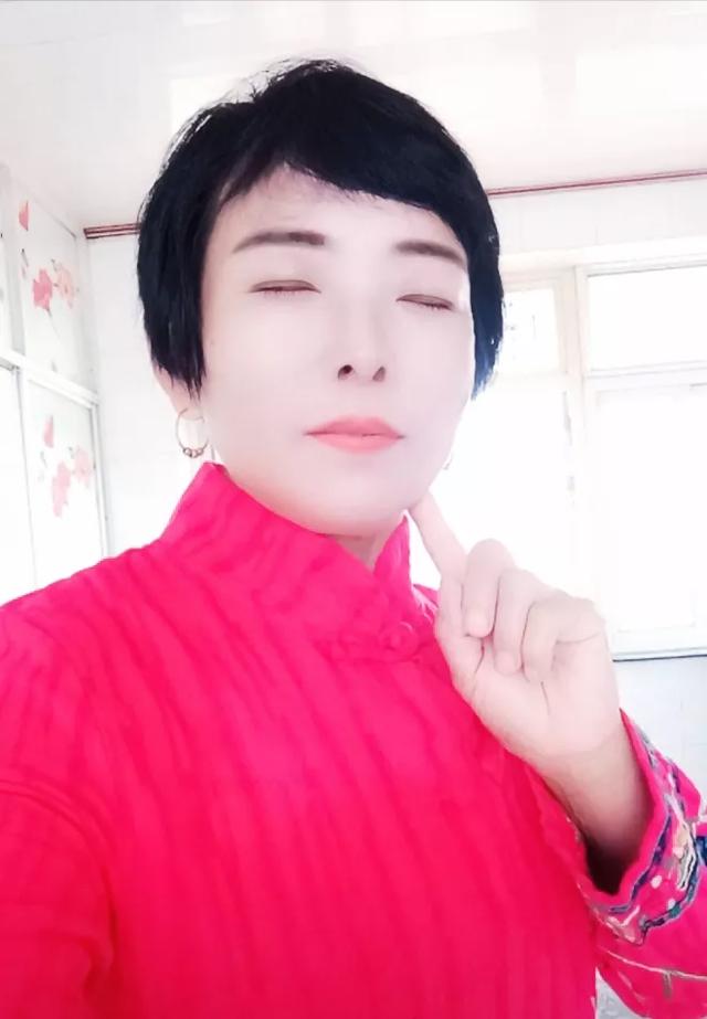 福彩3d好心人布衣图库:在宾馆里和陌生人拼房，是什么感觉？