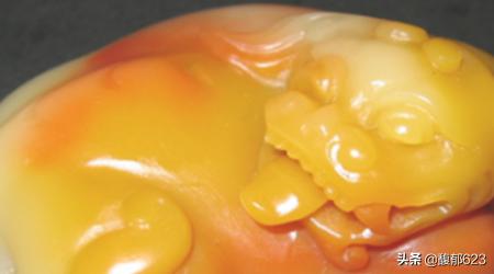 寿山石什么颜色最好,我想知道黄龙玉和寿山石主要的区别是什么？