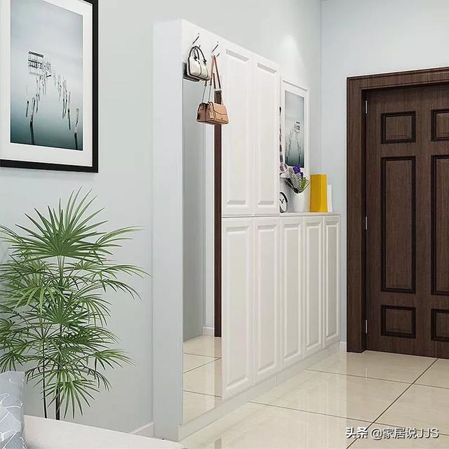 鞋柜放在入户门哪侧好,入户鞋柜深度能超过门框吗？