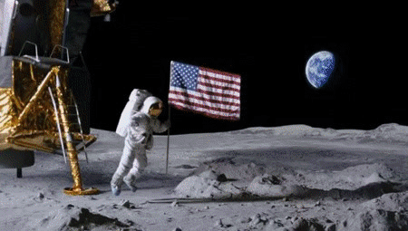 天文望远镜看月亮吓人，用天文望远镜能看到美国在月球上插的国旗吗