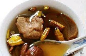 青榄石斛炖瘦肉，青榄配什么东西来煲汤比较好？