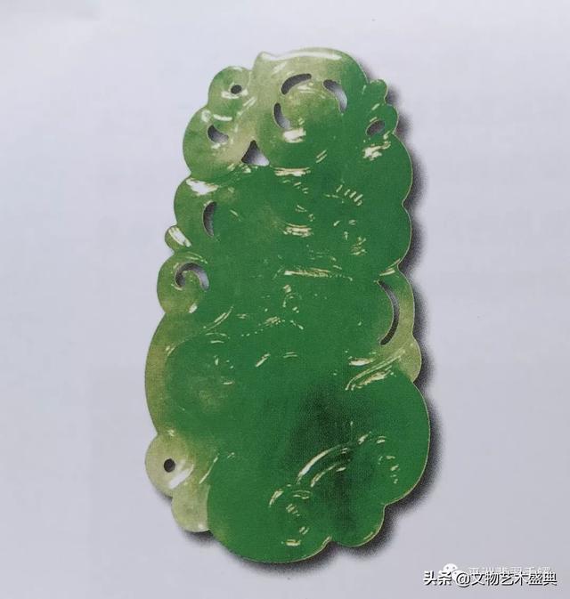 注色翡翠如何鉴别方法,翡翠镯的鉴定方法，如何鉴别粘接翡翠手镯？