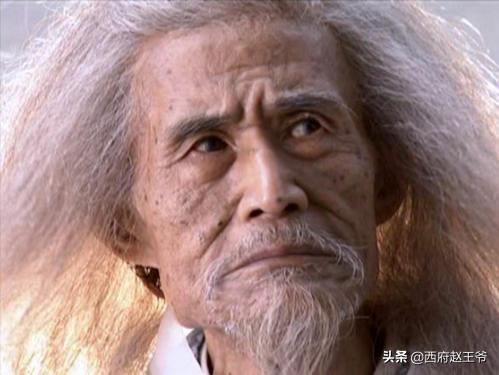 王玉燕:《天龙八部》中，王语嫣为什么懂那么多武功而自己一点都不会？